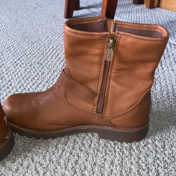 Ugg Pure leather ankle boot size 6 - Picture 6 of 10